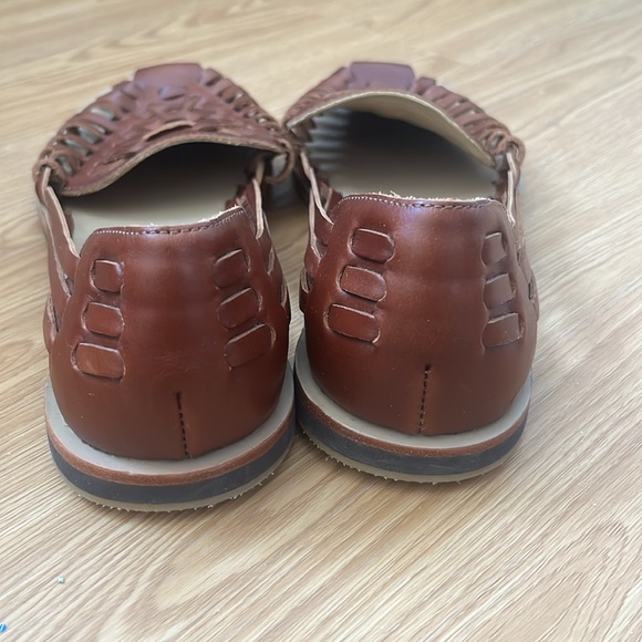 Men's Huarache Sandal - Picture 4 of 6